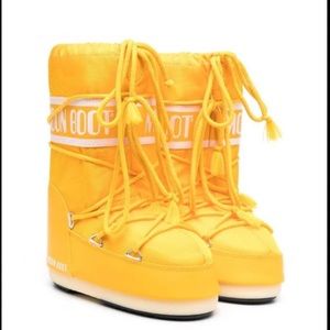 Yellow Hightop Moon Boots!! For sale and ships quickly!